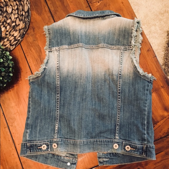 Arizona Denim Vest - Picture 4 of 5